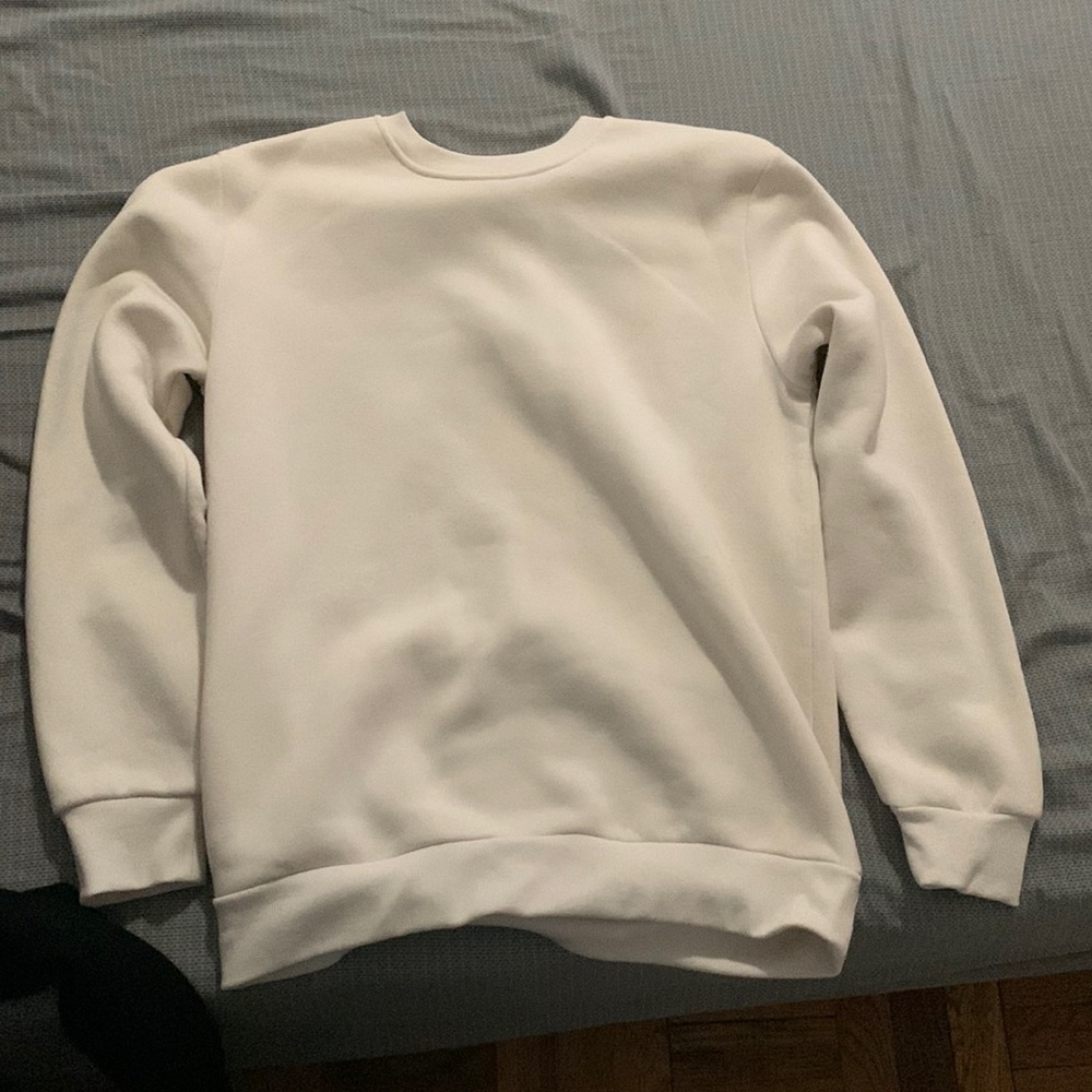 White Crewneck Sweater from Forever 21 (barley used)
